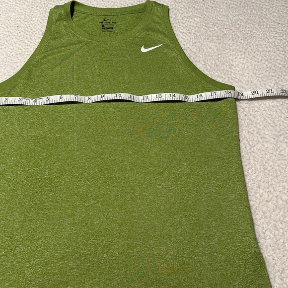 Nike Ladies Green Tank, EUC (Wore Once), Size Medium - Picture 4 of 6